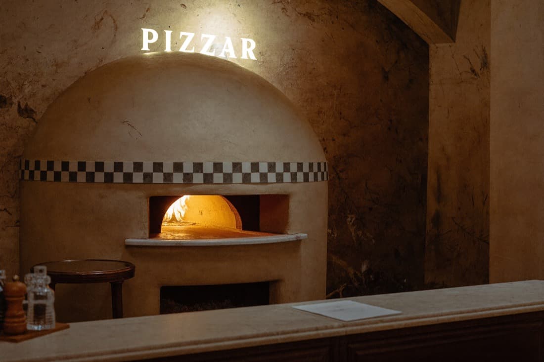 Pizzerias