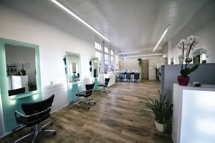 Coiffeur Corner — Coiffeur in Wädenswil
