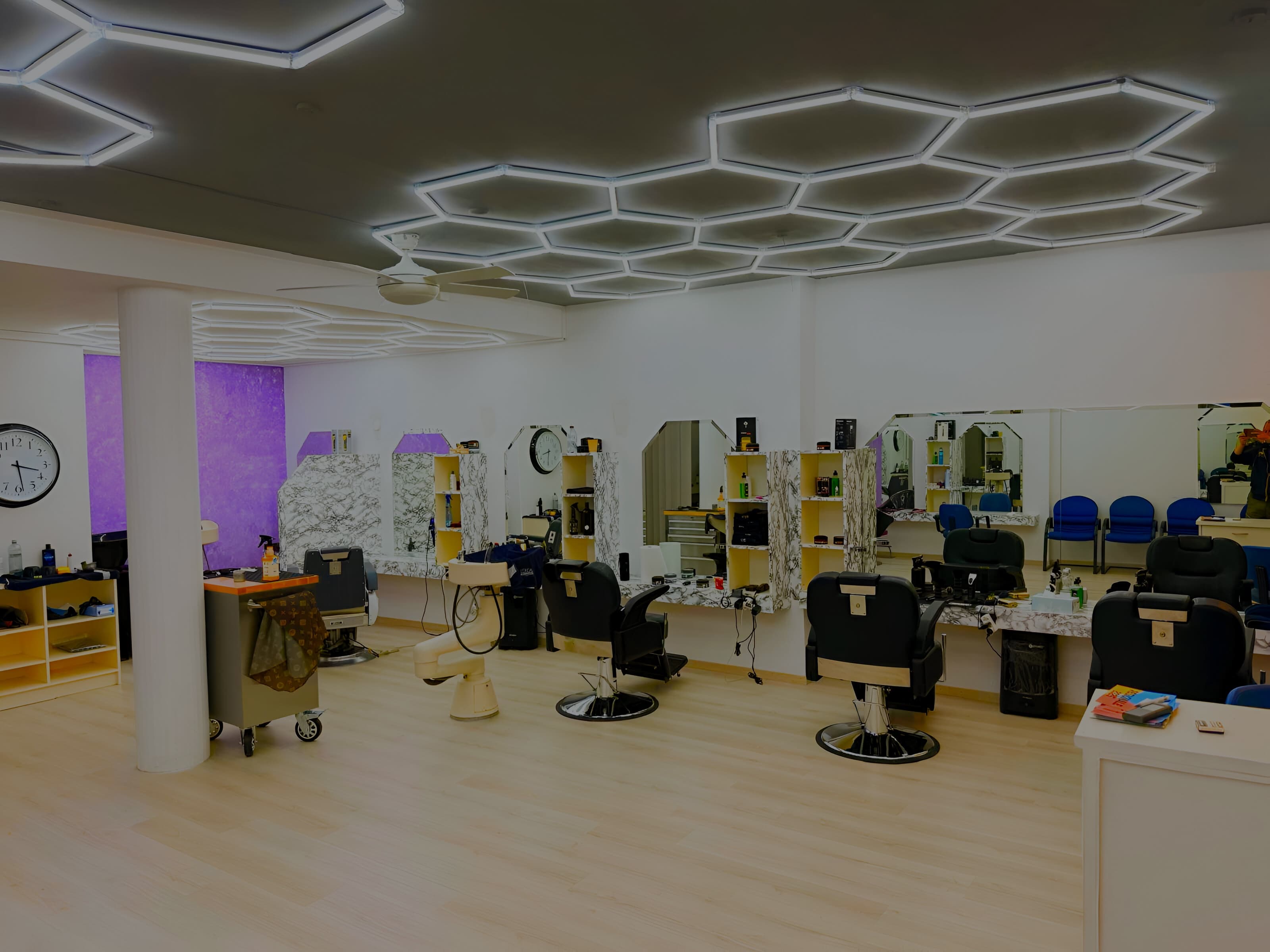 Coiffeur Center — Coiffeur in Dietikon (Bild 3)