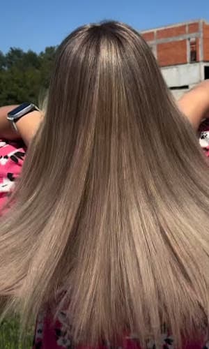 Vis à Vis Coiffeur — Coiffeur in Dietikon