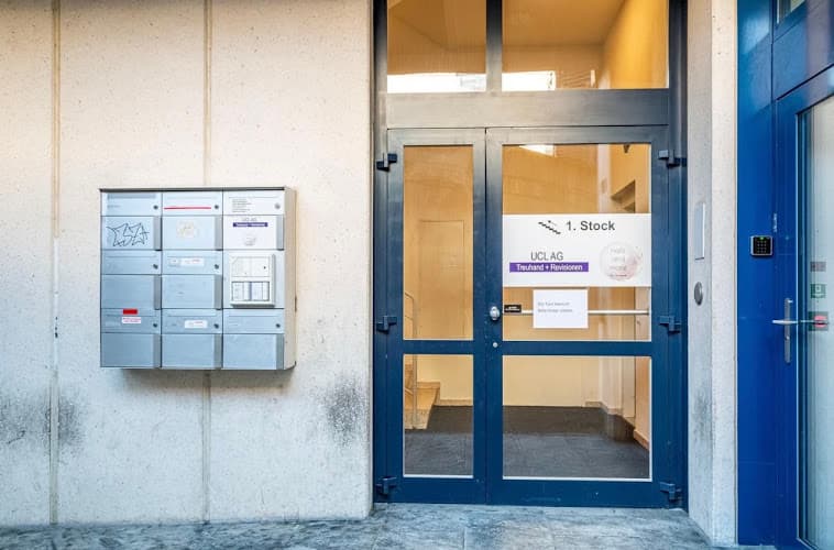 Nails and More — Geschaeft in Dietikon