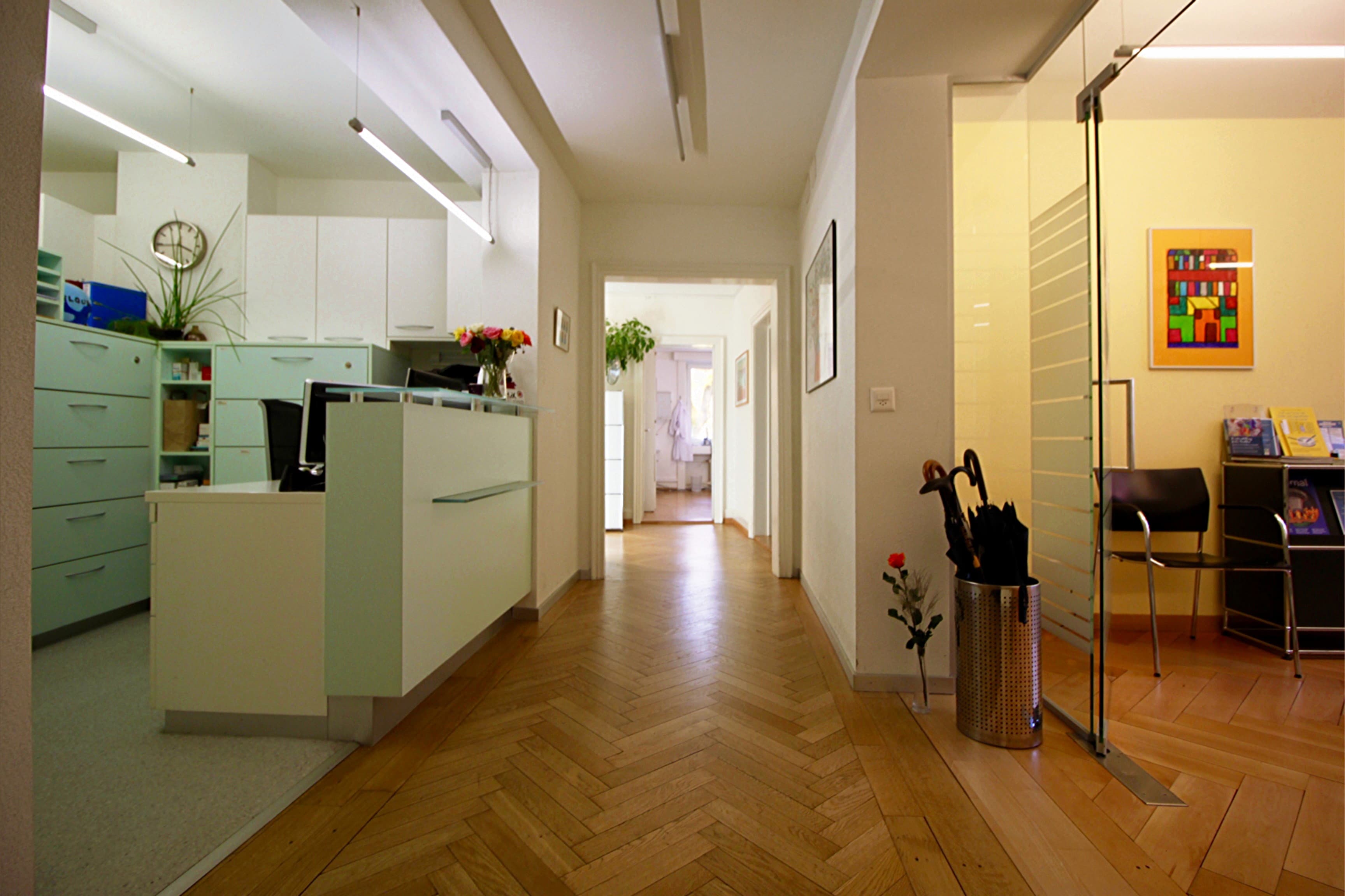 Praxisgemeinschaft Hegibachplatz — Arzt in Zürich (Bild 2)