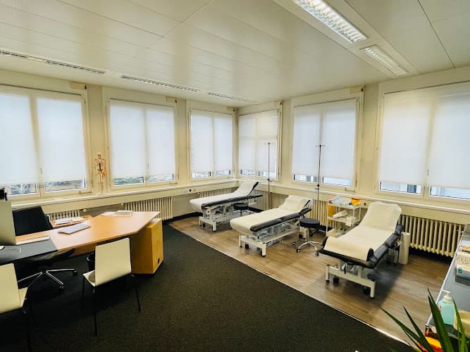 Hausarztpraxis Altstetten — Arzt in Zürich