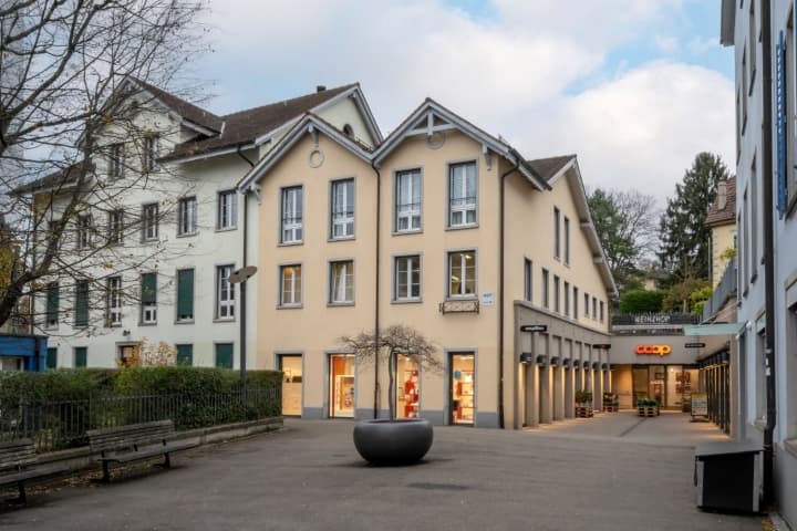 Praxis Hönggermarkt - Dres. Predrag Lohrer, Laurent Pellet, Andreas Eckart — Arzt in Zürich