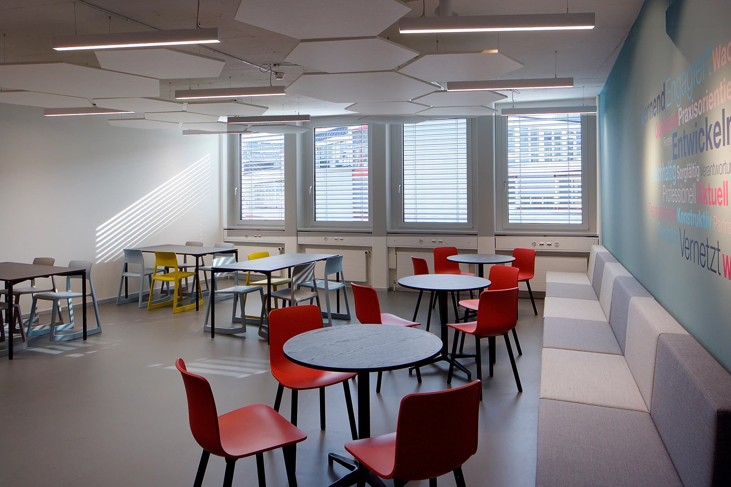 Schulungszentrum Gesundheit Zürich – SGZ Campus — Sonstige in Zürich (Bild 3)