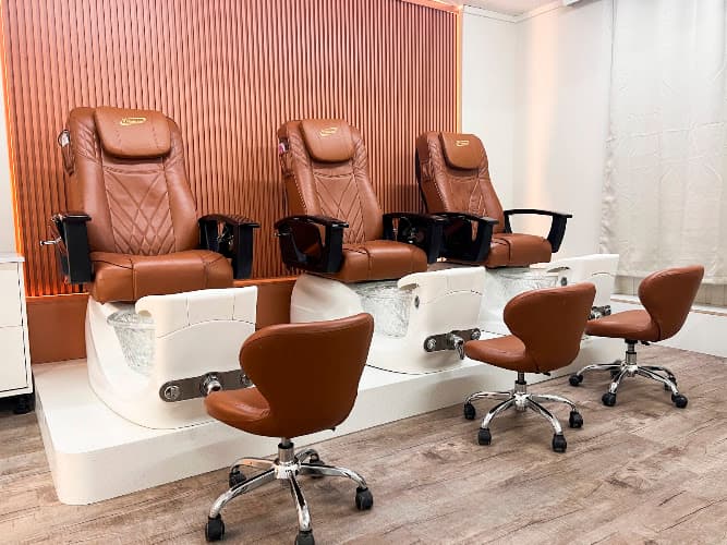 Glam Nails Zurich — Nagelstudio in Zürich