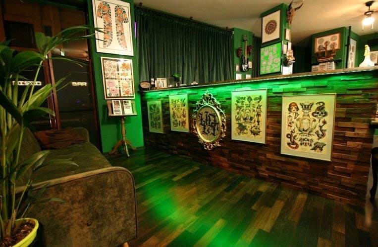 Old Love Tattoo Zürich — Tattoo-Studio in Zürich