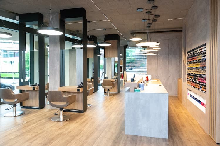 HAIR SPRING — Coiffeur in Zürich