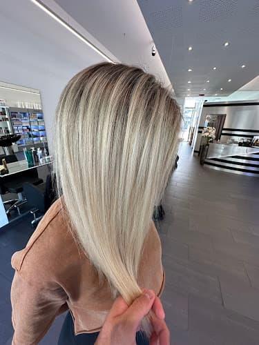 Ivan Hairstyling — Coiffeur in Zürich