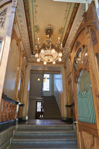 Tatsiana Siliuk Hairstylist — Coiffeur in Zürich