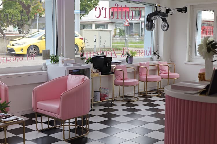 Guapa Beauty — Coiffeur in Zürich
