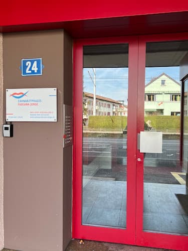 Zahnarztpraxis Fabiana Jorge — Zahnarzt in Zürich
