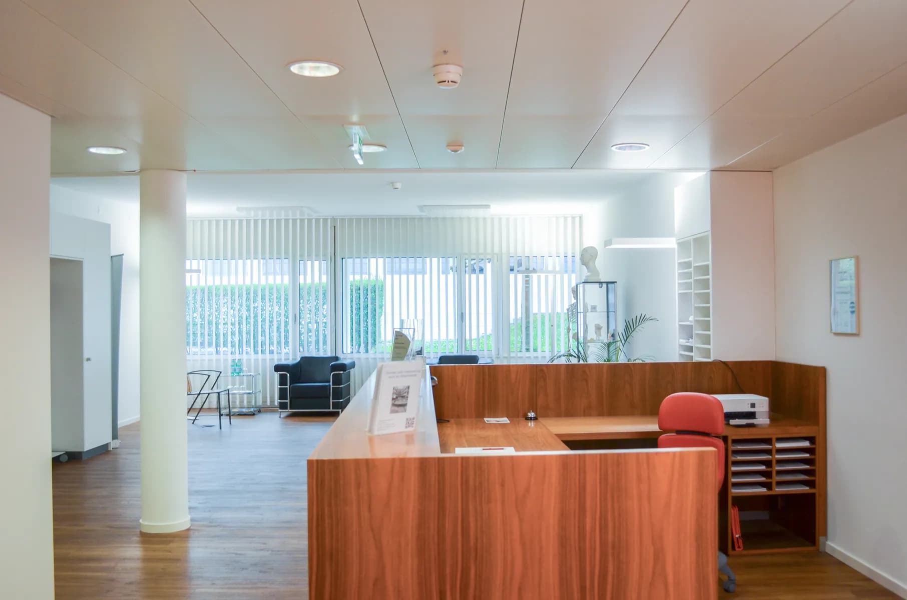 Zahnarztpraxis dentcair — Zahnarzt in Kloten (Bild 2)