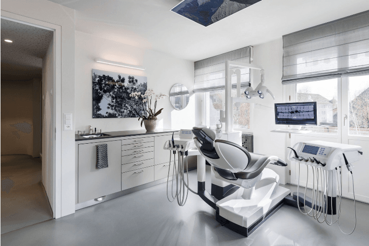 CLINICDENT Milchbuck — Zahnarzt in Zürich