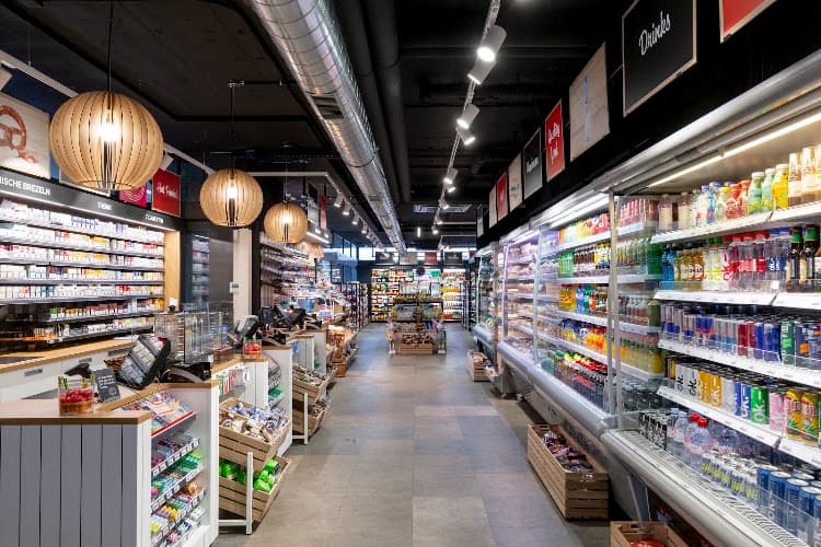 avec — Supermarkt in Küsnacht