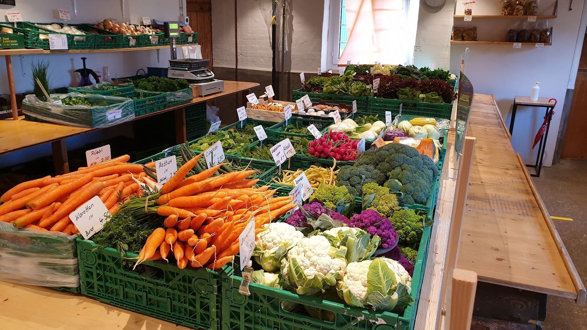 Grimm Obst u. Gemüsehandels AG — Supermarkt in Küsnacht (Bild 2)
