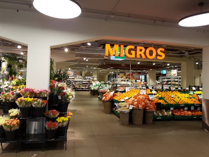 Migros-Supermarkt - Zumikon — Supermarkt in Zumikon