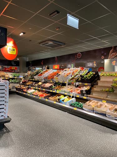 ALDI SUISSE — Supermarkt in Zumikon