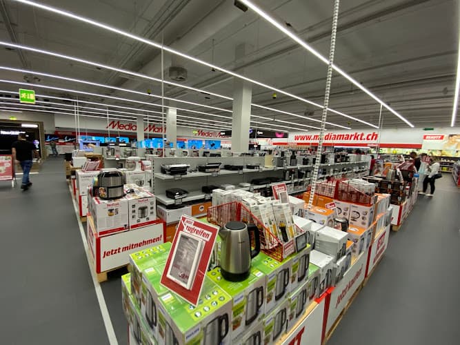 MediaMarkt Dietikon — Geschaeft in Dietikon