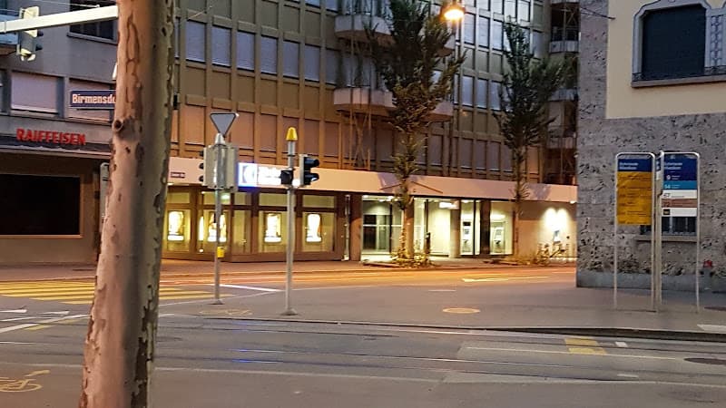 ZKB Filiale Zürich-Wiedikon — Bank in Zürich