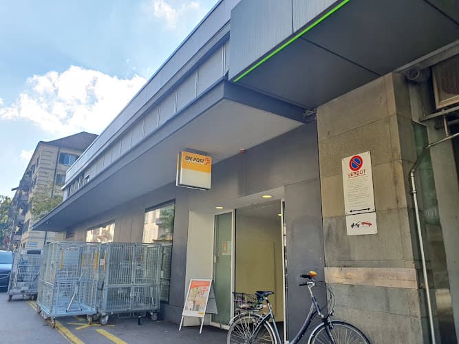 Post Finance — Bank in Zürich