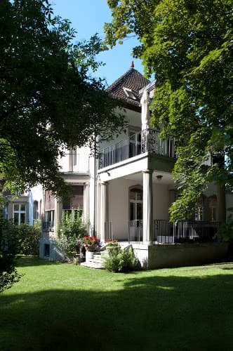ISP Group AG — Bank in Zürich