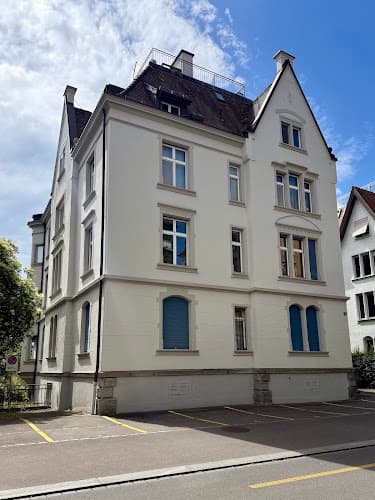 Trevia Treuhand AG — Bank in Zürich