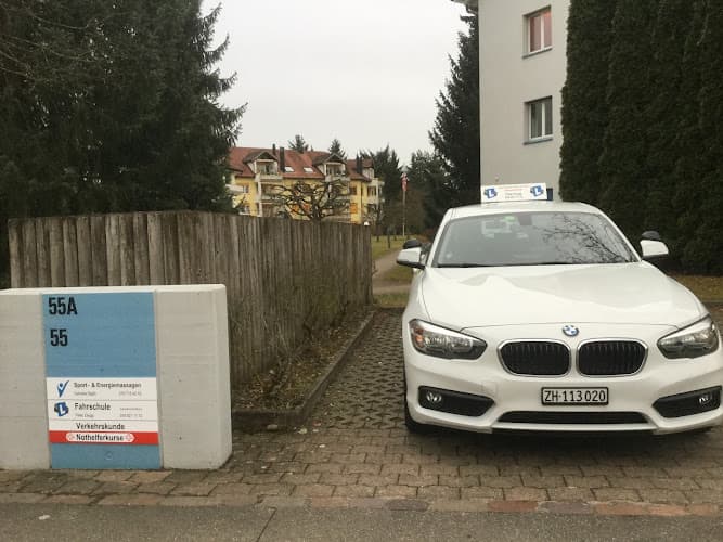 Fahrschule Zaugg Peter — Fahrschule in Dübendorf