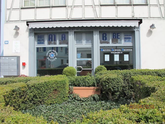 Driving School Pollice — Fahrschule in Uster