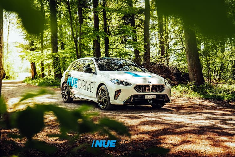 Nue Drive Fahrschule | Nothelferkurse, VKU, Motorrad Grundkurse & Fahrlektionen