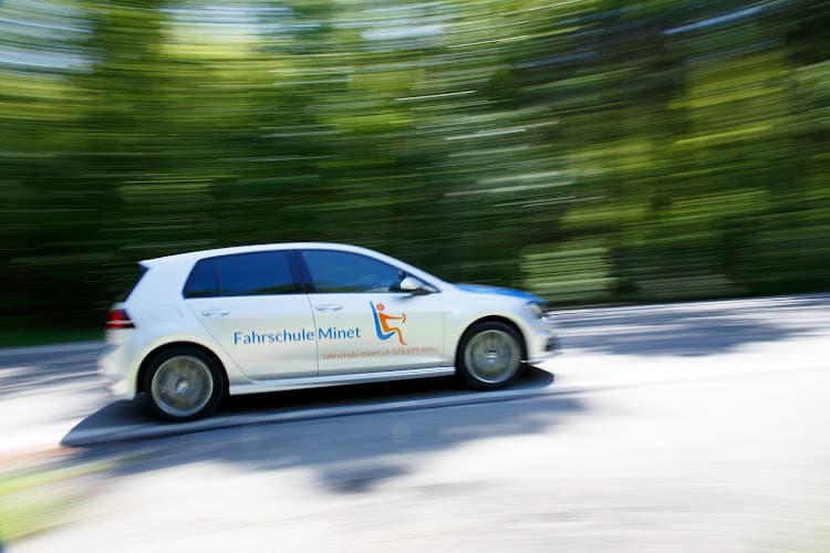 Fahrschule Minet — Fahrschule in Geroldswil