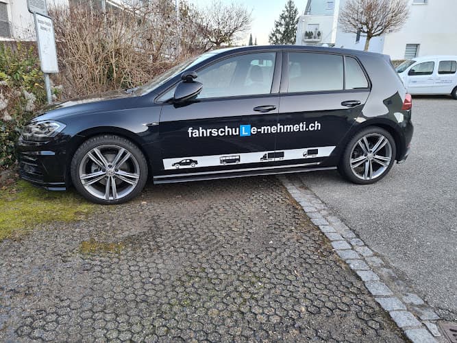 Mehmeti Ymri — Fahrschule in Schlieren