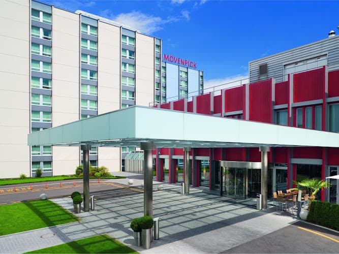 Mövenpick Hotel Zürich Airport — Hotel in Opfikon