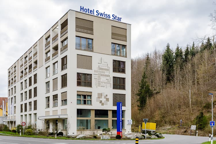 Swiss Star Home — Hotel in Effretikon