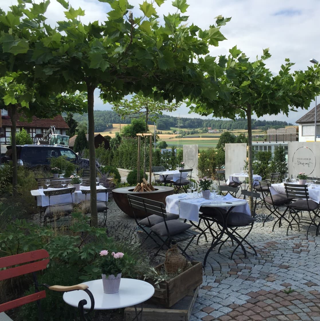 Wirtschaft zum Gwölb — Restaurant in Sünikon (Bild 2)