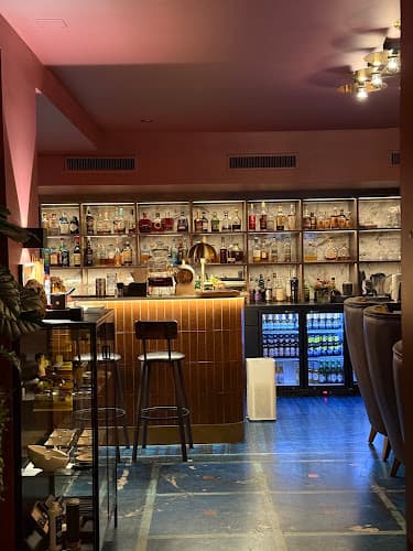 Il Salotto Cigar Lounge — Bar in Winterthur
