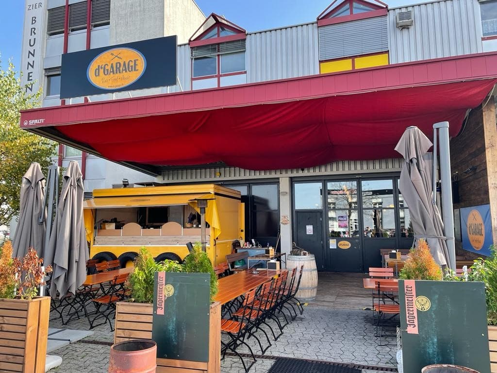 d`GARAGE — Bar in Hinwil (Bild 3)