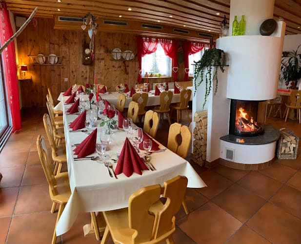 Wuer-Stadl — Restaurant in Mönchaltorf