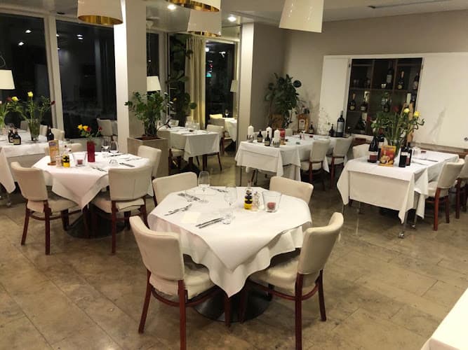 Ristorante Rosengarten — Restaurant in Zollikerberg
