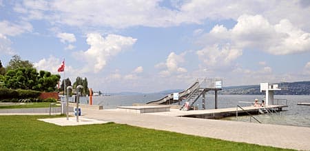 Badi Seerose — Sonstige in Horgen (Bild 3)