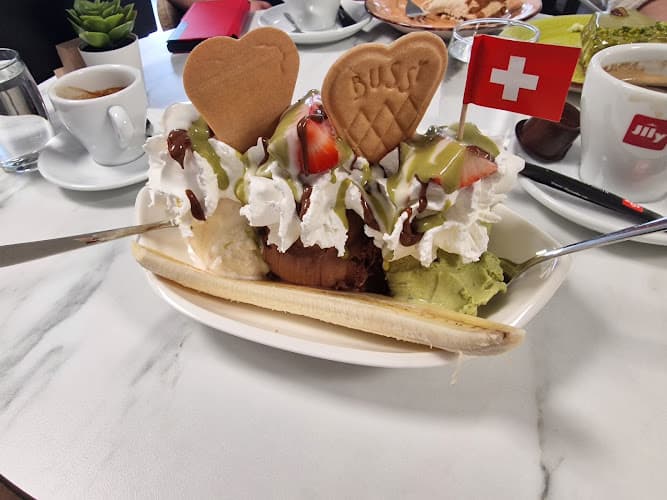 Gelateria Fratelli GmbH — Restaurant in Dietikon