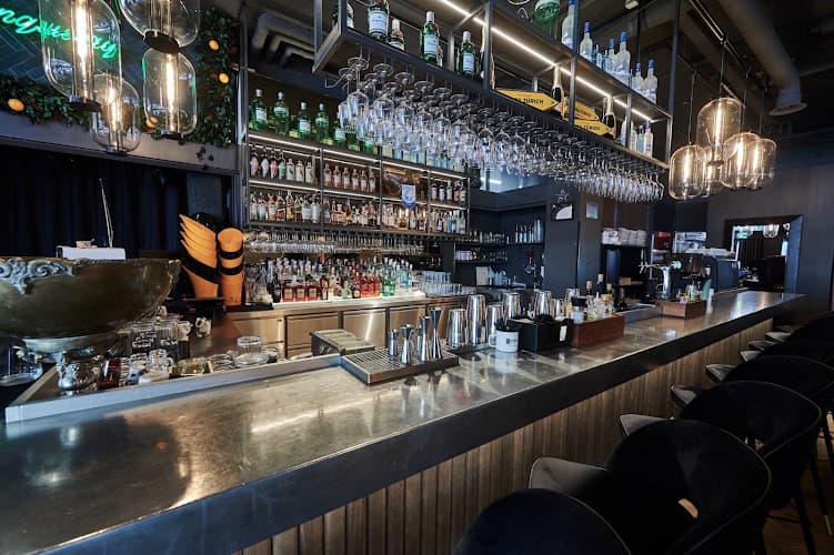 ASTRA Kitchen & Bar — Restaurant in Zürich