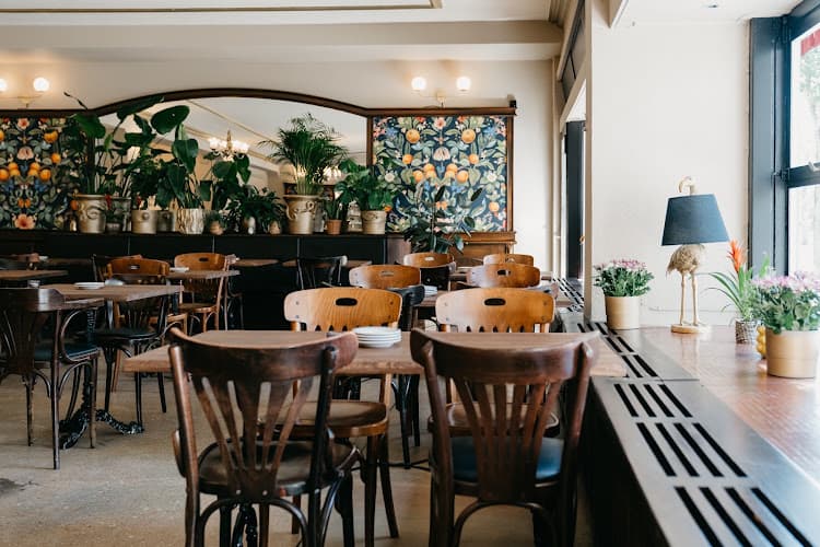 Lou's Comfort Food - Restaurant & Bar — Restaurant in Zürich