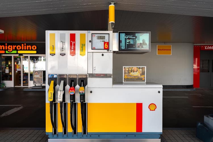 Shell — Garage in Zürich