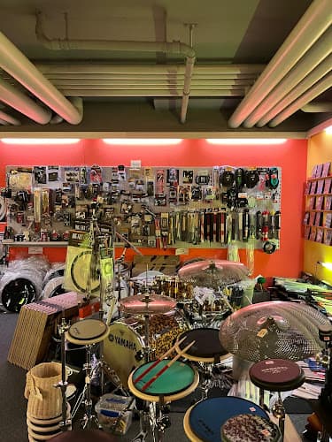 DRUMS ONLY-Zürich City , Gianco Fucito — Geschaeft in Zürich