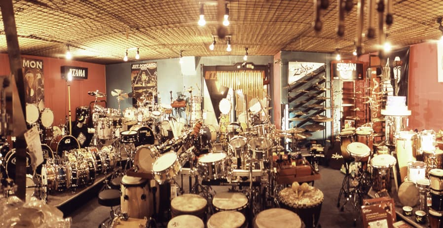 DRUMS ONLY-Zürich City , Gianco Fucito — Geschaeft in Zürich (Bild 2)