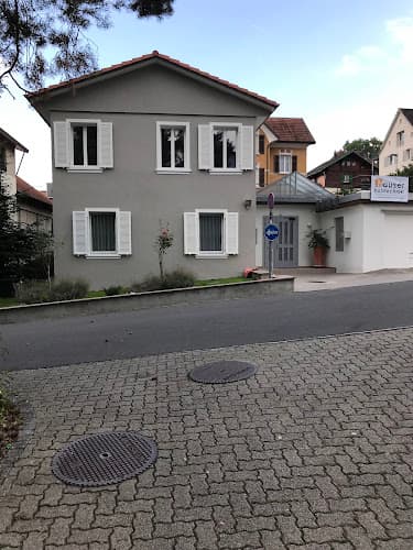 Grüninger AG Malerfachbetrieb — Maler in Wädenswil