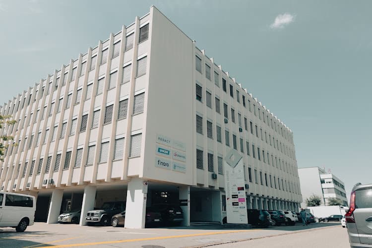 Finaro GmbH | Zürich — Bank in Opfikon