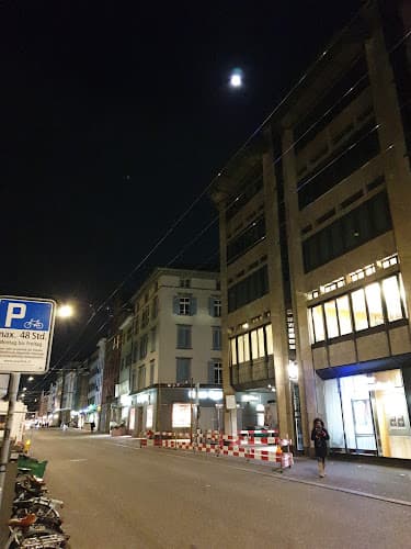 ZKB Geldautomat Winterthur-Marktgasse — Bank in Winterthur