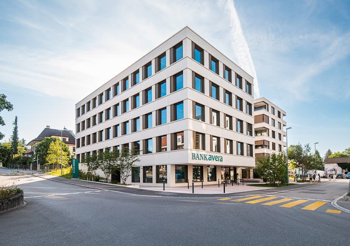 Bank Avera — Bank in Wetzikon